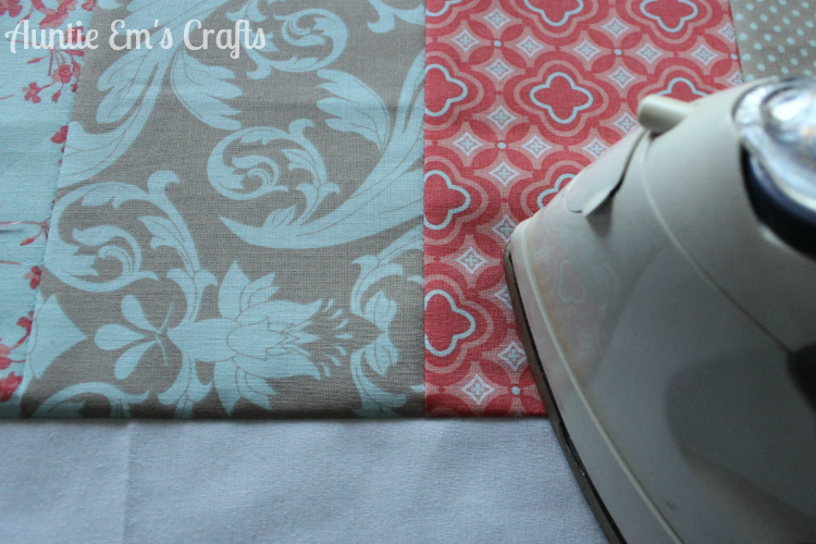 Weekend Coin Quilt Tutorial | AuntieEmsCrafts.com