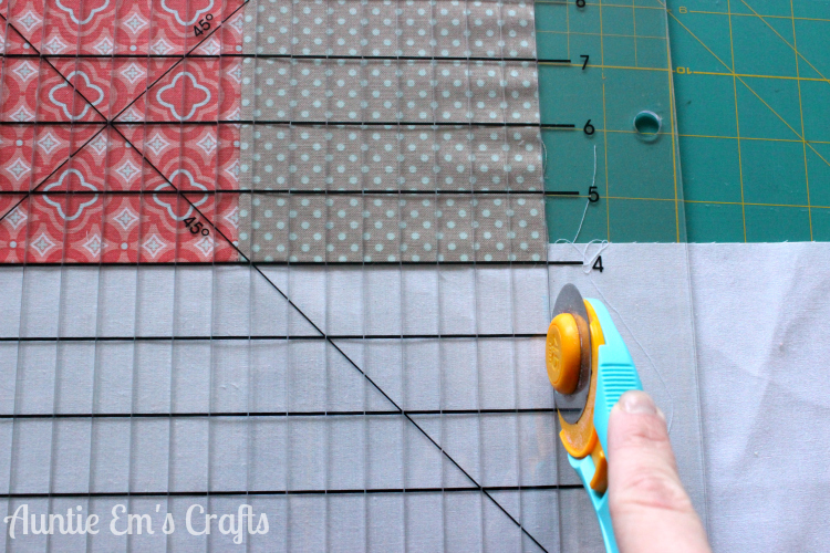 Weekend Coin Quilt Tutorial | AuntieEmsCrafts.com
