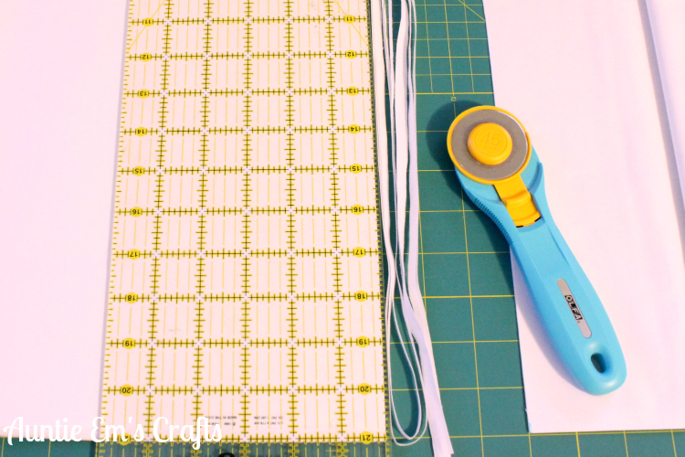Weekend Coin Quilt Tutorial | AuntieEmsCrafts.com