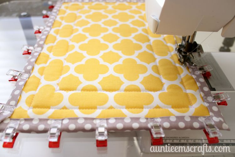 How To Make Kitchen Hot Pads