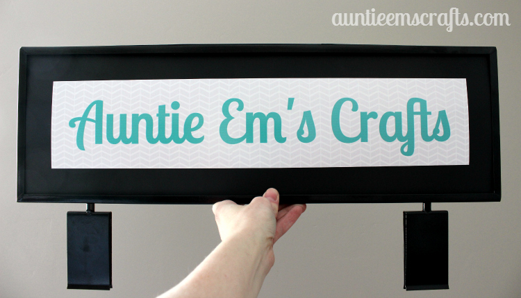 DIY 22x7" Craft Show Gridwall Sign | AuntieEmsCrafts.com