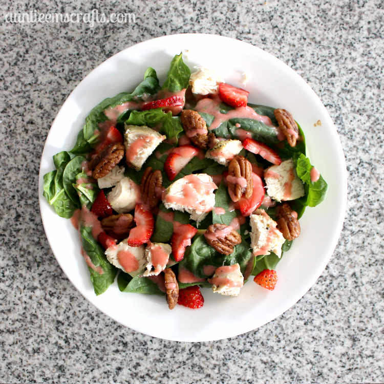 Summer Strawberry Salad with Candied Nuts and Homemade Dressing | AuntieEmsCrafts.com